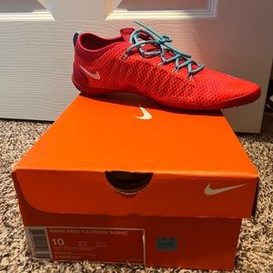 Nike Free 1.0 Cross Bionic kicks
